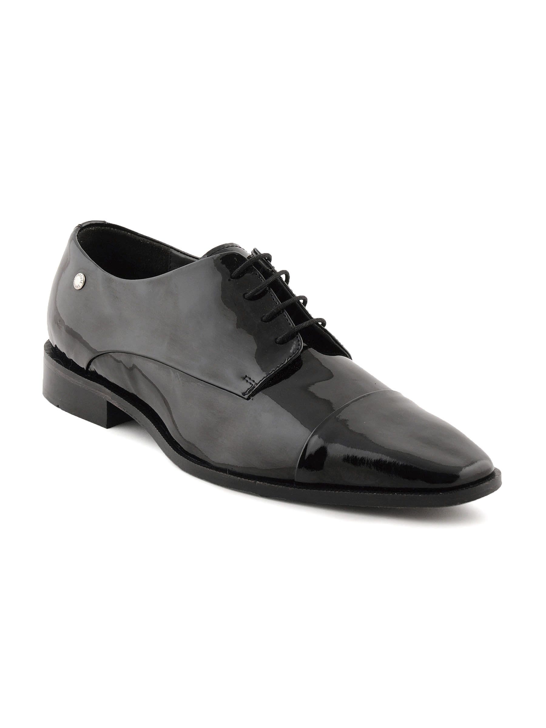 Enroute Men Leather Black Formal Shoes