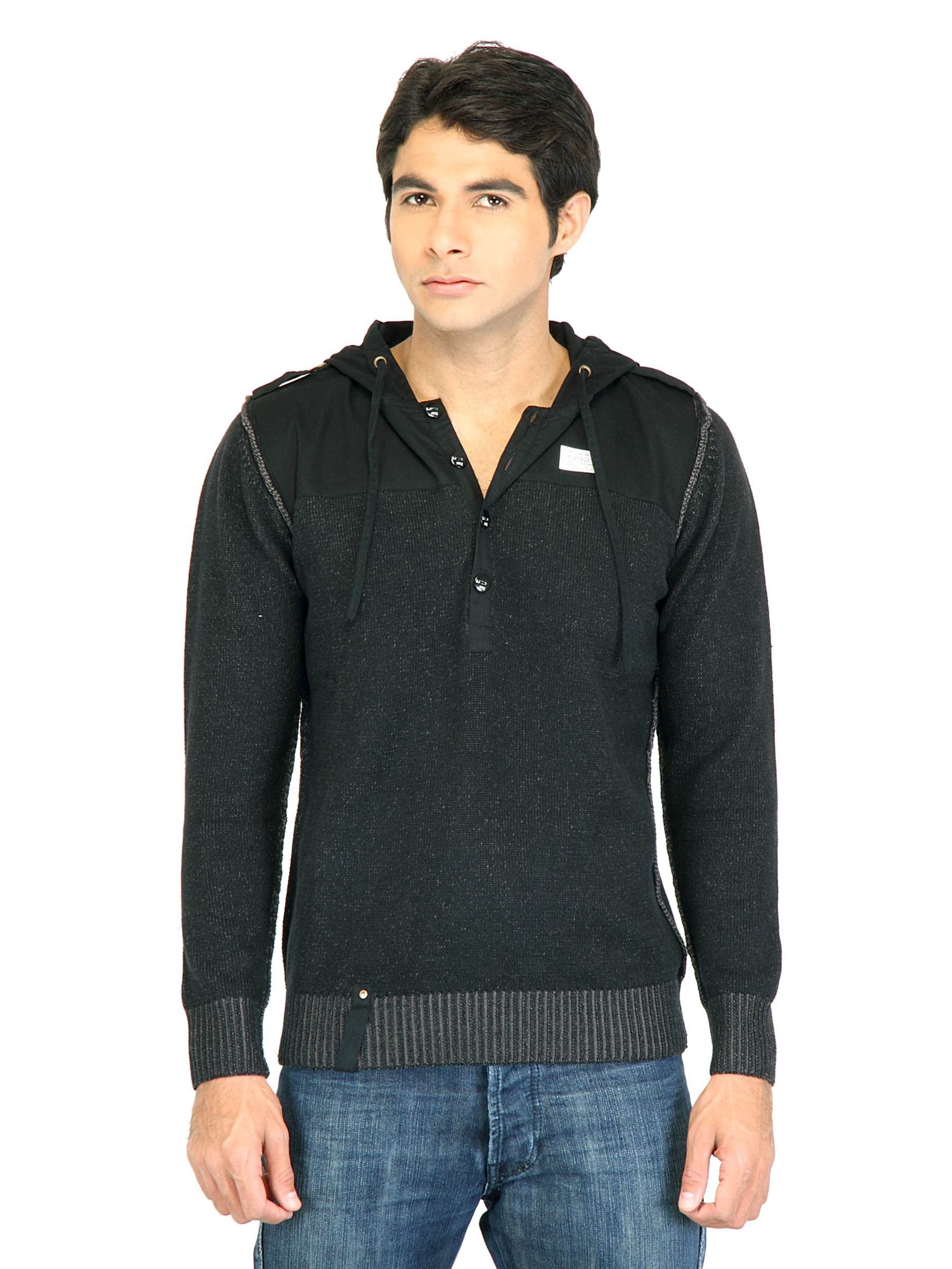Spykar Men Solid Black Sweatshirt